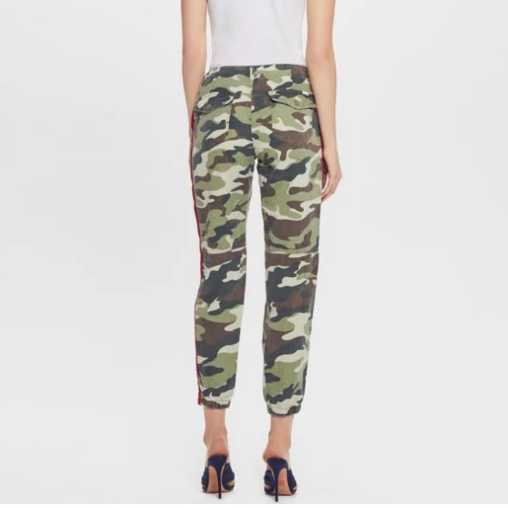 Mother Linen Blend Camo Stripe Joggers - Picture 5 of 16